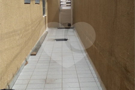 Casa à venda com 4 quartos em Jardim Guimarães, Guarulhos, SP