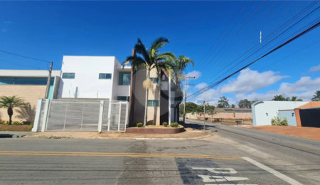 Sobrado à venda com 3 suítes em Vila Nastri, Itapetininga, SP