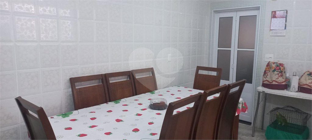 Sobrado à venda com 3 quartos, sendo 1 suíte,  em Tremembé, São Paulo, SP