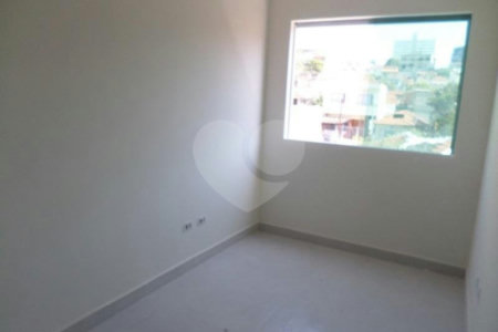 Casa à venda com 2 quartos no condomínio Maracujas, São Paulo - SP