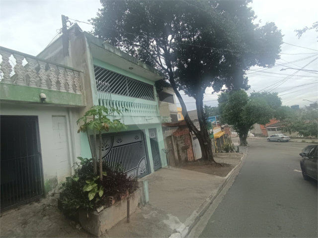 Casa à venda com 2 quartos em Campo Limpo, São Paulo, SP