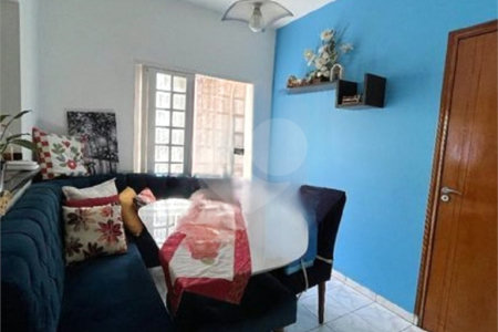 Sobrado à venda com 3 quartos, sendo 1 suíte, em Jardim Oriental, São Paulo, SP