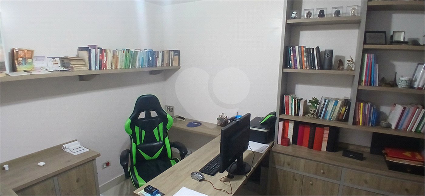 Sobrado à venda com 3 suítes em Nova Petrópolis, São Bernardo do Campo, SP