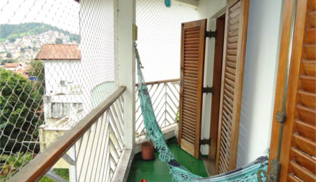 Sobrado à venda com 2 suítes em Tremembé, São Paulo, SP