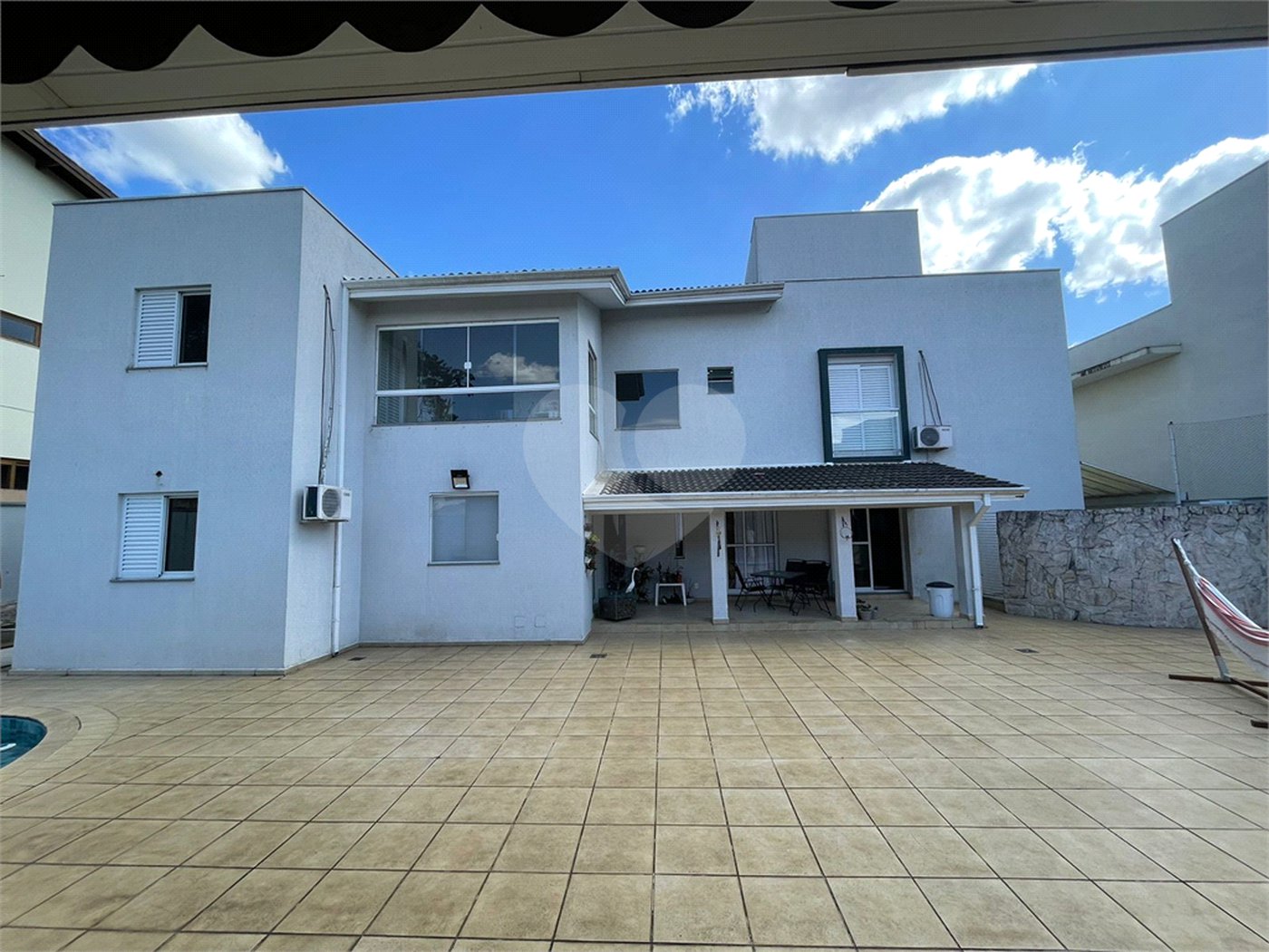 Casa à venda com 4 suítes no condomínio Aruã Lagos, Mogi das Cruzes - SP