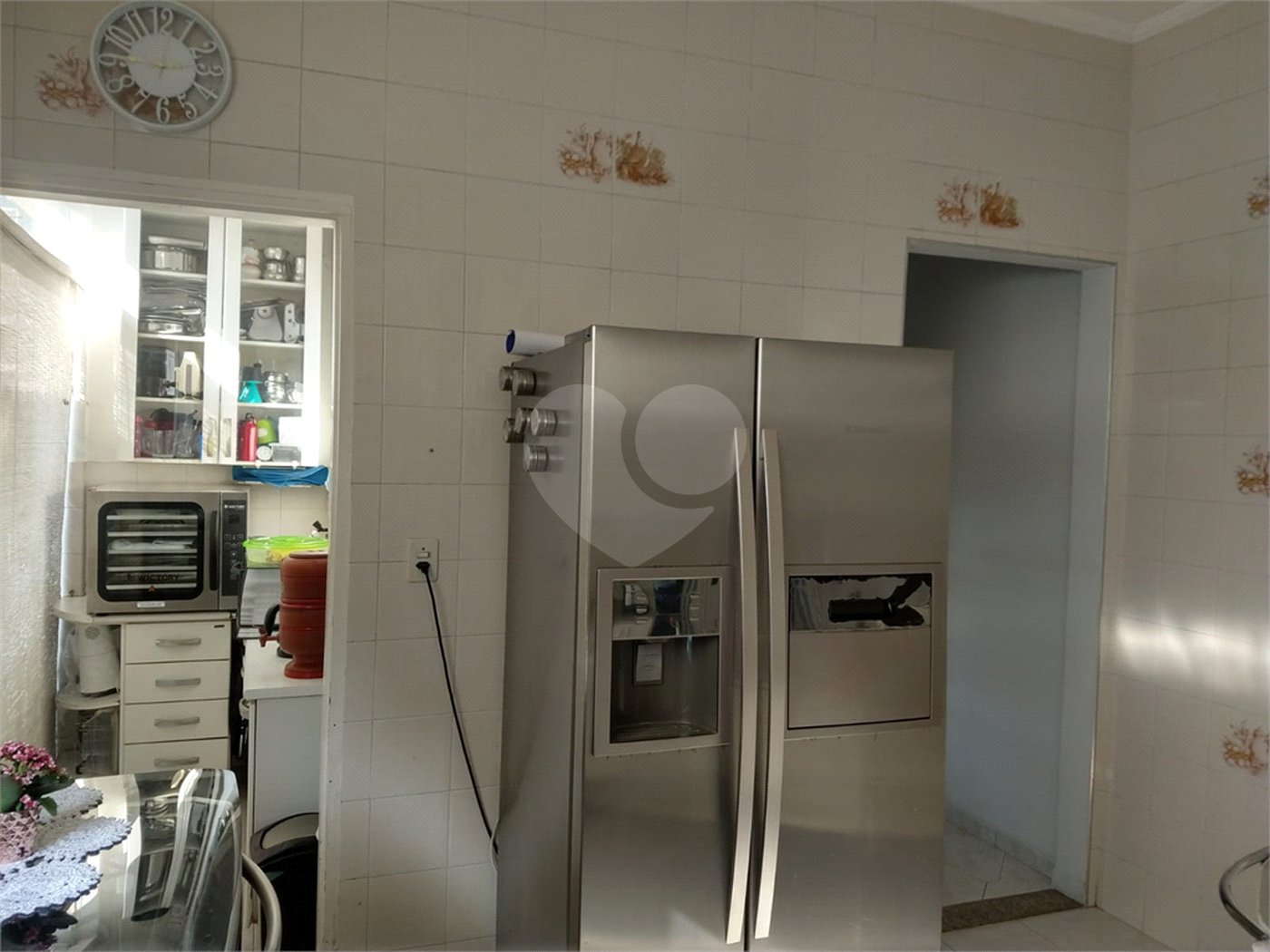 Casa à venda com 3 quartos, sendo 1 suíte, em Jardim Peri, São Paulo, SP