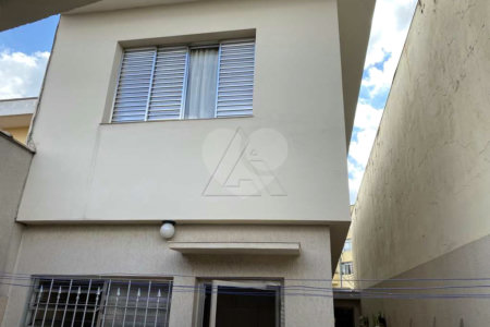 Sobrado à venda com 3 quartos, sendo 1 suíte, em Vila Sônia, São Paulo, SP