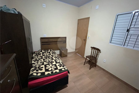 Casa à venda com 4 quartos, sendo 1 suíte, no Centro, Cravinhos, SP