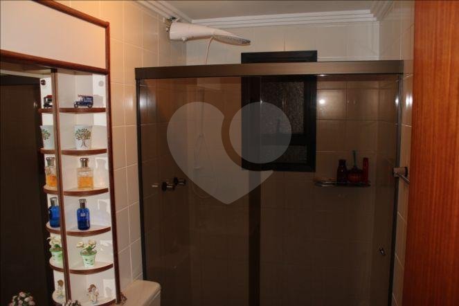 Apartamento à venda com 3 quartos, sendo 1 suíte,  em Fazenda Morumbi, São Paulo, SP