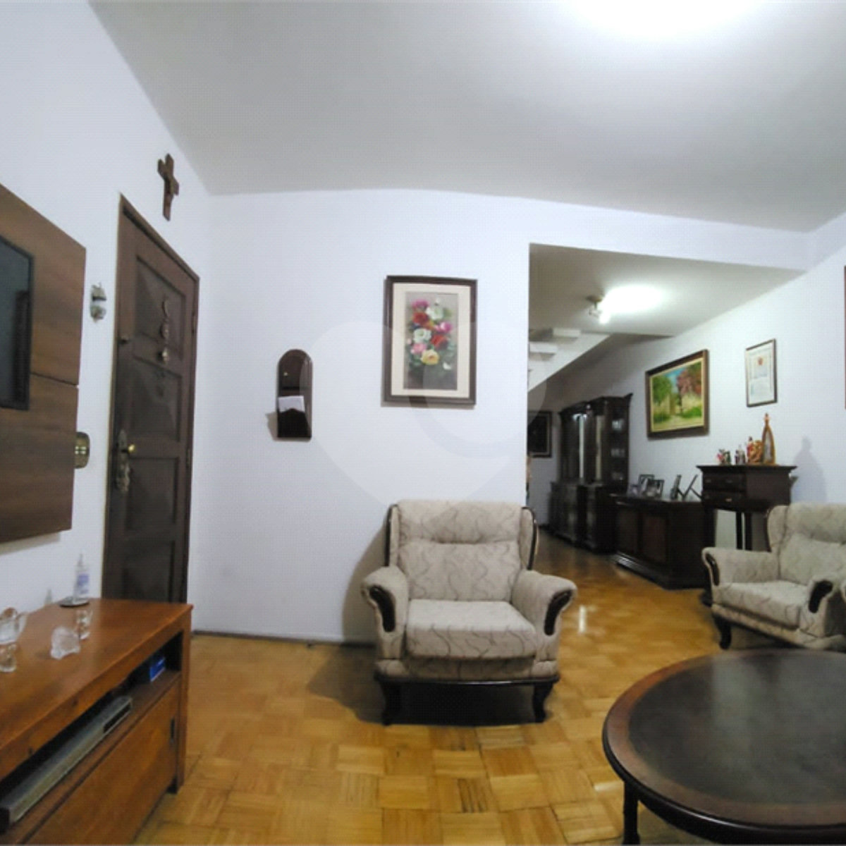 Casa à venda com 4 quartos, sendo 2 suítes, em Vila Cordeiro, São Paulo, SP