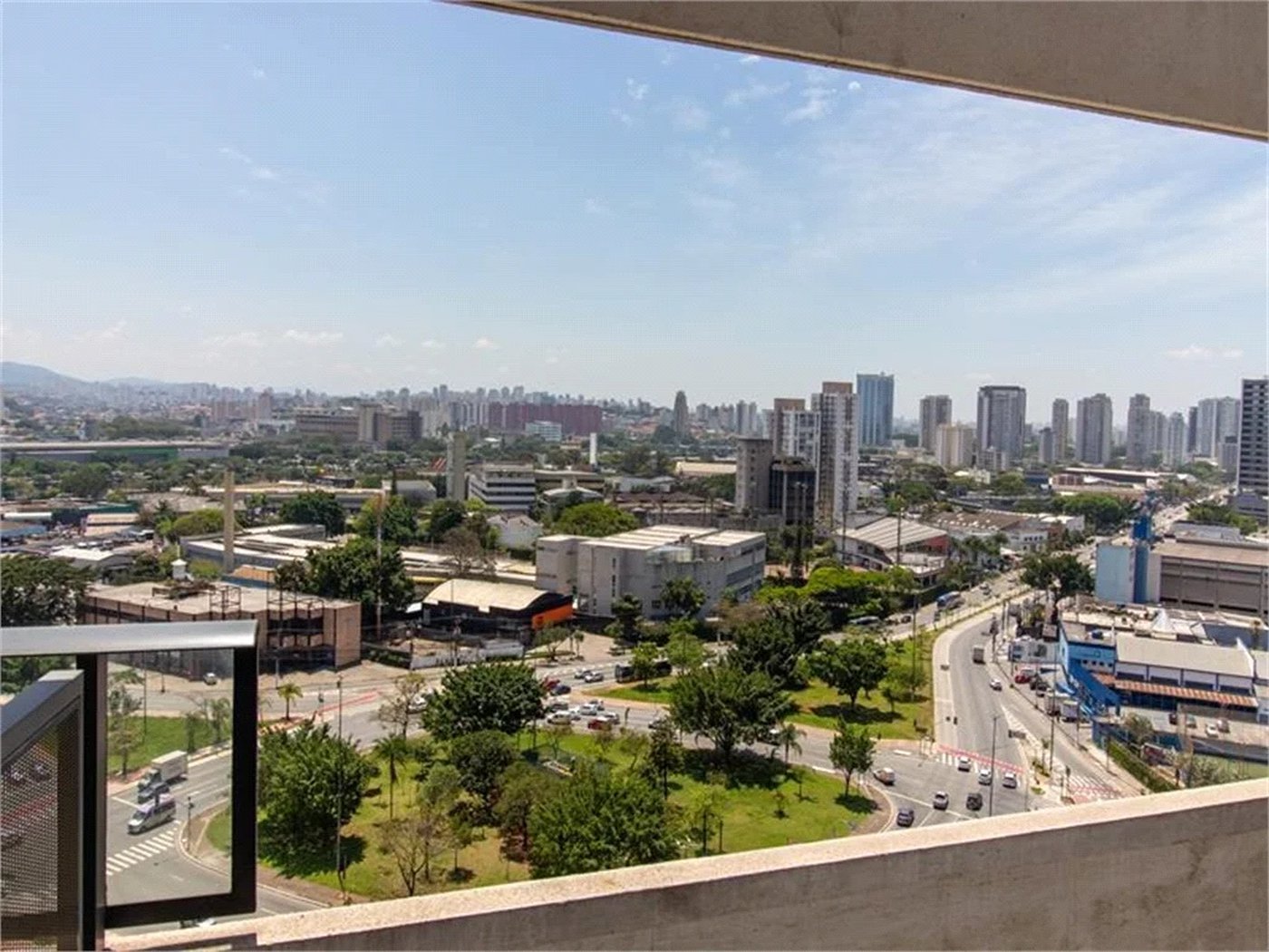 Apartamento à venda ou para alugar com 2 quartos, sendo 1 suíte,  em Água Branca, São Paulo, SP