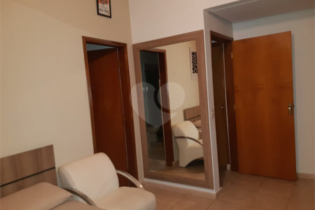 Apartamento à venda com 3 quartos, sendo 2 suítes, em Pinheiros, São Paulo, SP