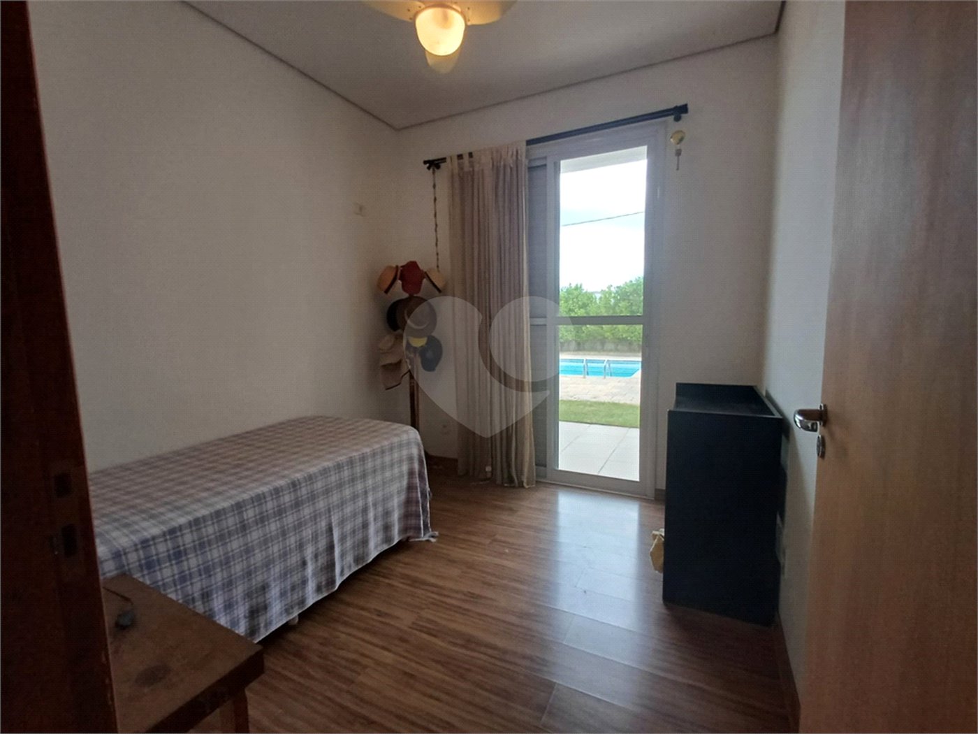Sobrado à venda com 3 quartos, sendo 1 suíte, em Jardim Solar do Bosque, Sorocaba, SP