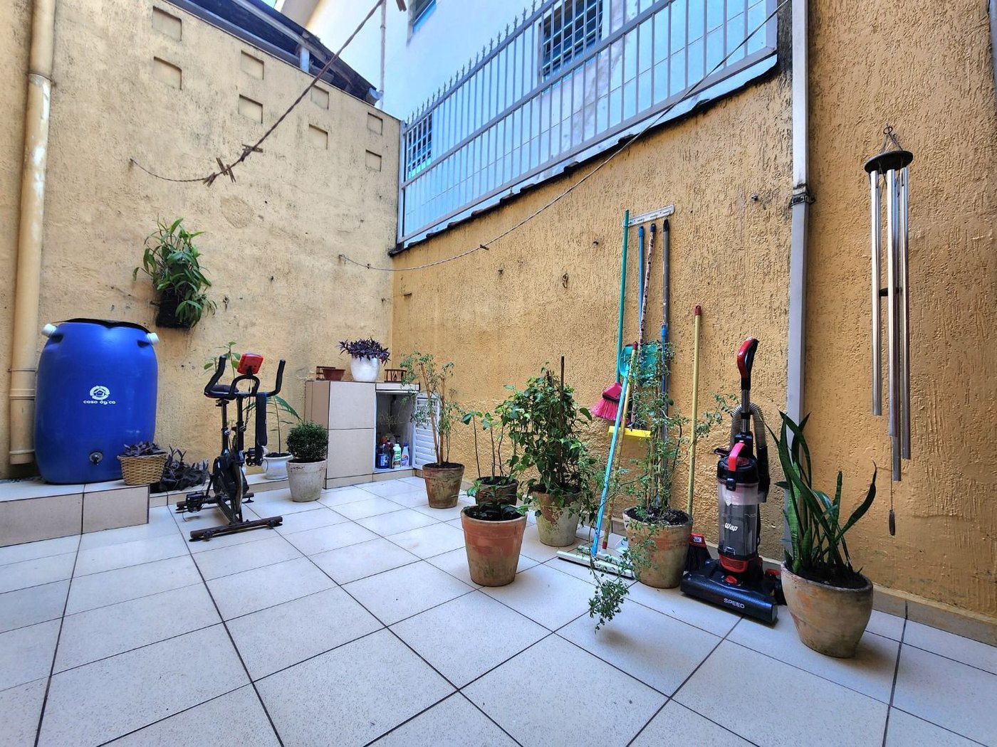 Casa próximo da praia com 3 dormitórios à venda, 128 m² por R$ 1.300.000 - Pompéia - Santos/SP