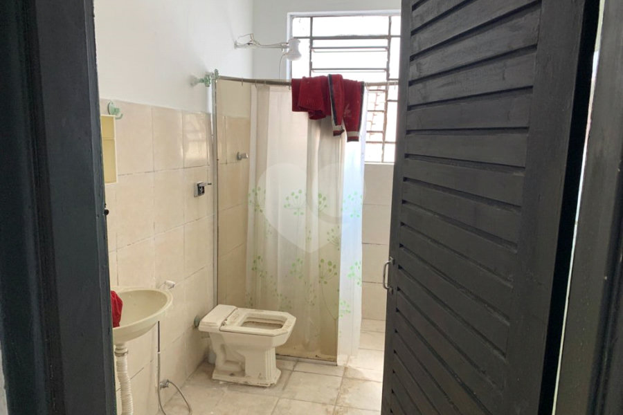 Prédio à venda com 6 quartos em Santana, São Paulo, SP