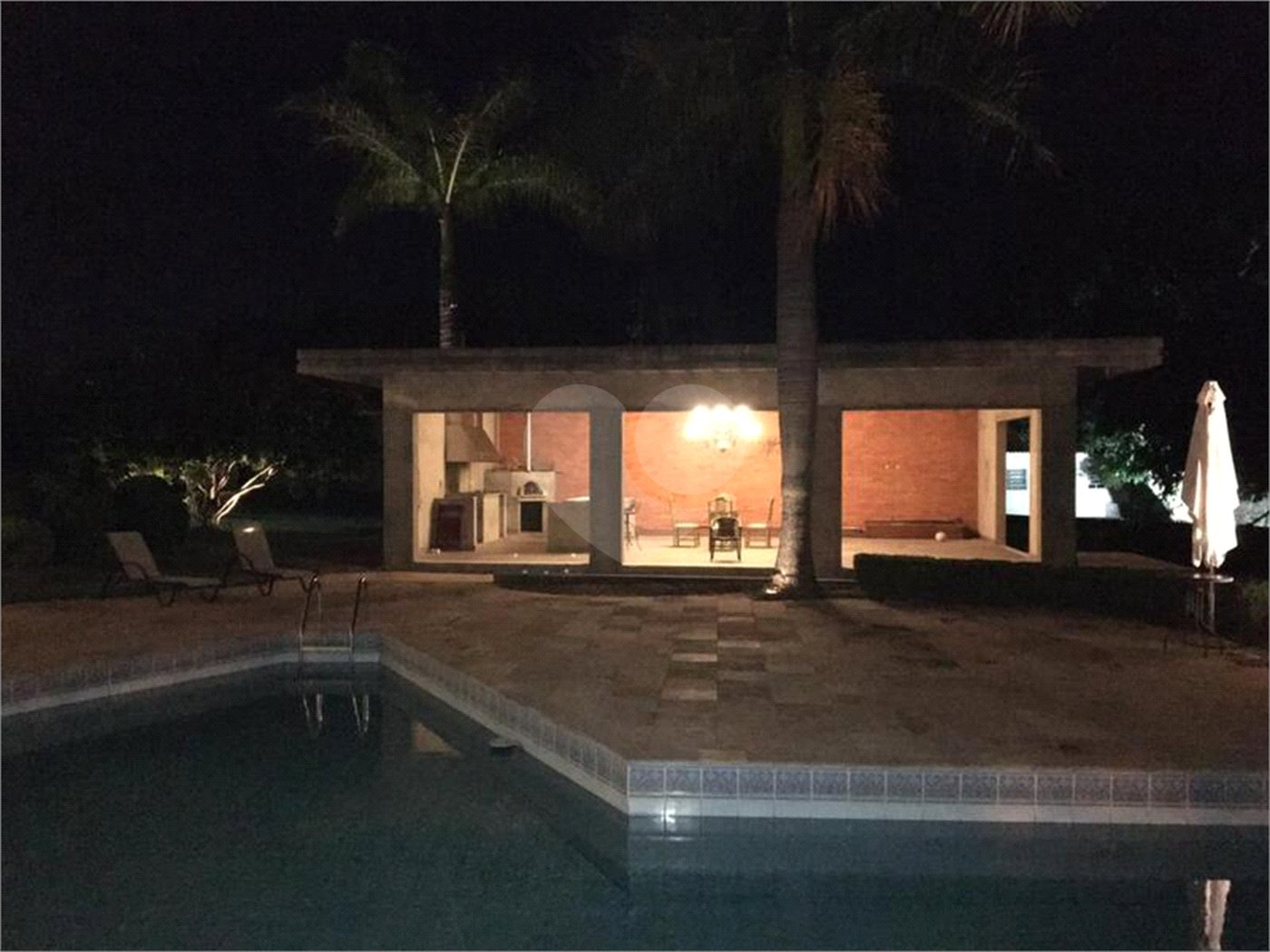 Casa à venda com 5 suítes no condomínio São Paulo, São Paulo - SP