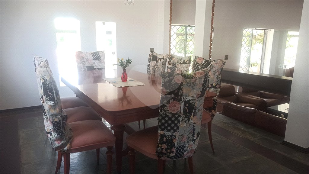 Casa à venda com 4 quartos, sendo 3 suítes, em Jardim Itaperi, Atibaia, SP