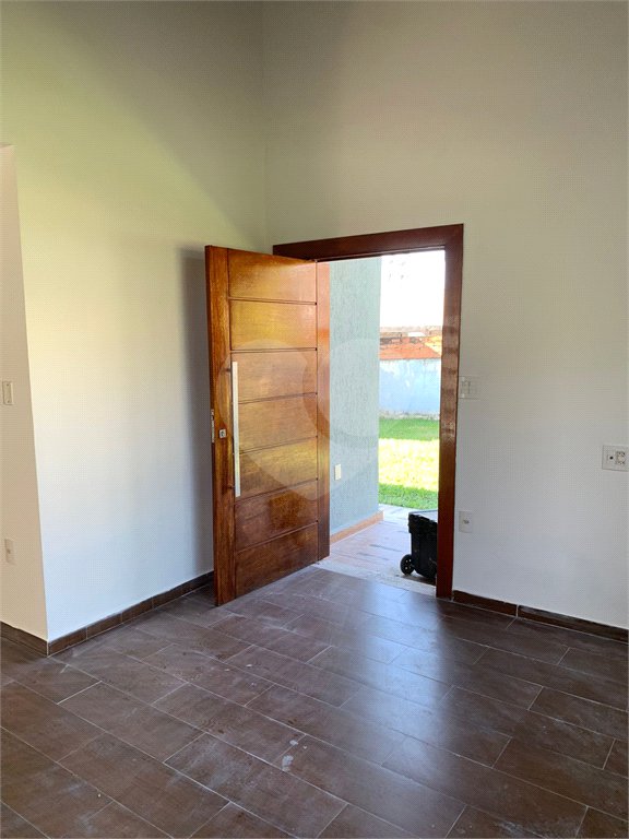Chácara à venda com 4 quartos, sendo 1 suíte,  em Parque da Represa, Paulínia, SP