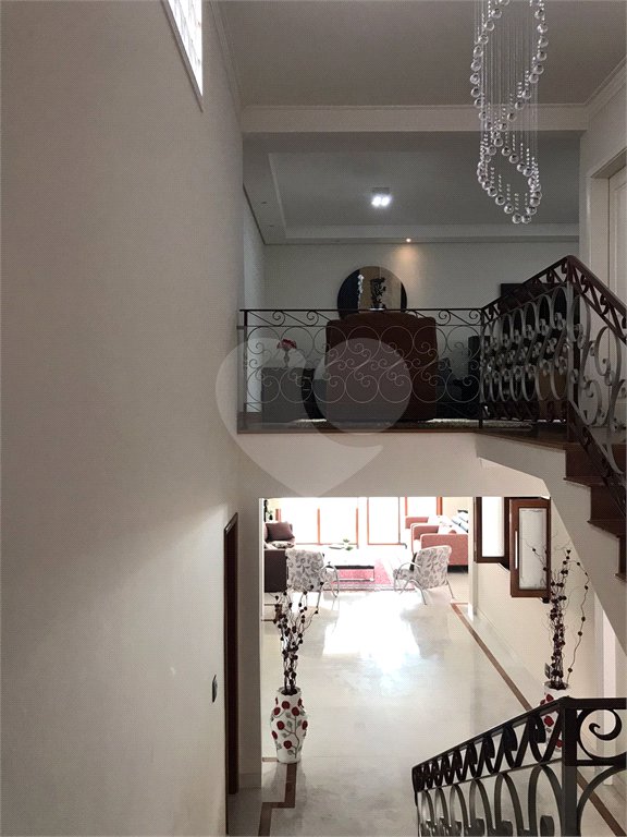 Sobrado à venda com 4 quartos, sendo 3 suítes, em Jardim Franca, São Paulo, SP