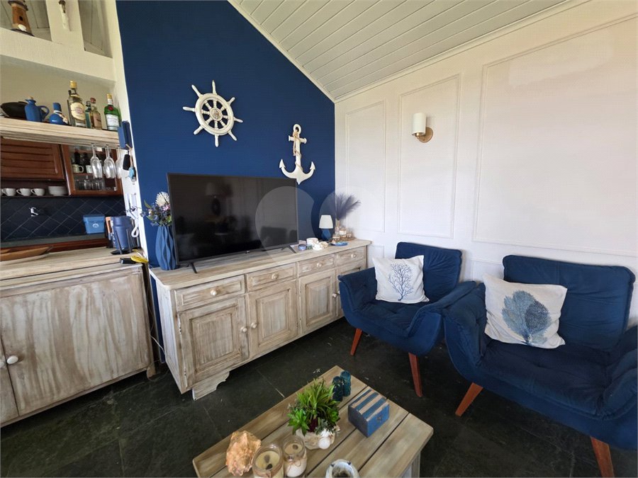Casa em condomínio à venda com 2 quartos, sendo 1 suíte, em Praia Rasa, Armação dos Búzios, RJ