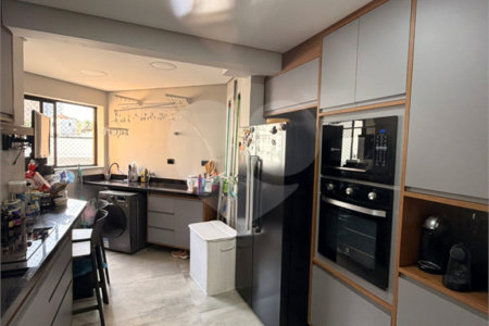 Apartamento à venda com 3 quartos, sendo 1 suíte,  em Vila Paulicéia, São Paulo, SP