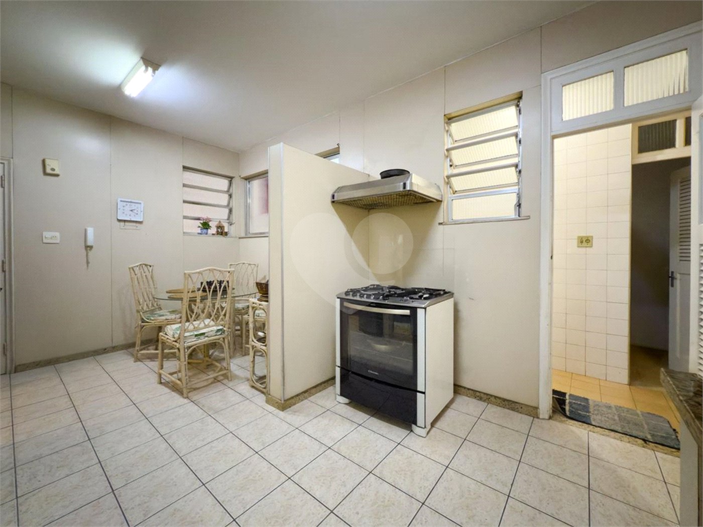 Apartamento à venda com 3 quartos, sendo 1 suíte,  em Copacabana, Rio de Janeiro, RJ
