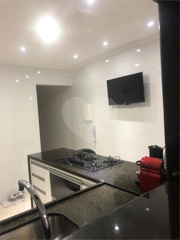 Casa à venda com 3 quartos, sendo 1 suíte, no condomínio Residencial Sabará, São Paulo - SP