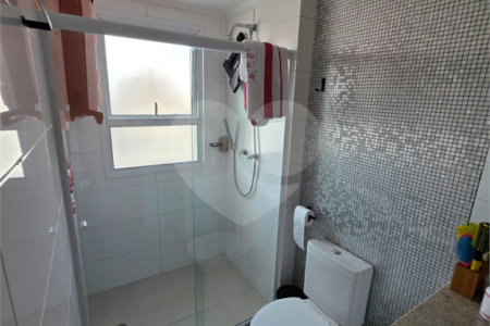 Apartamento à venda ou para alugar com 2 suítes em Parque Bandeirante, Santo André, SP