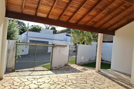 Casa para alugar com 3 quartos, sendo 1 suíte,  em João XXIII, Vinhedo, SP