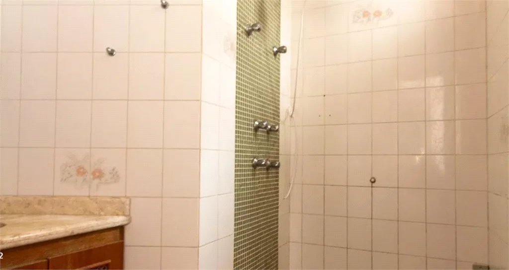 Casa à venda com 4 quartos, sendo 1 suíte,  em Vila Tiradentes, São Paulo, SP