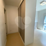 Casa à venda com 3 quartos, sendo 1 suíte, no condomínio Village Santa Cecilia, São Paulo - SP