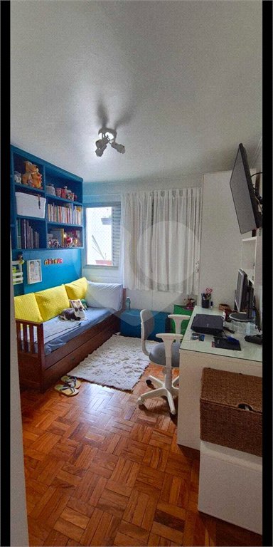 Apartamento à venda com 3 quartos, sendo 1 suíte,  em Perdizes, São Paulo, SP