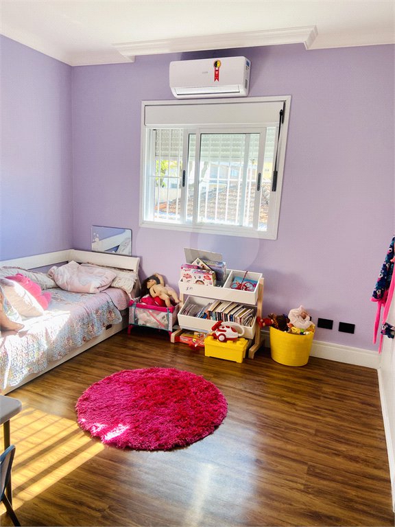 Casa à venda com 3 suítes em Jardim Londrina, São Paulo, SP