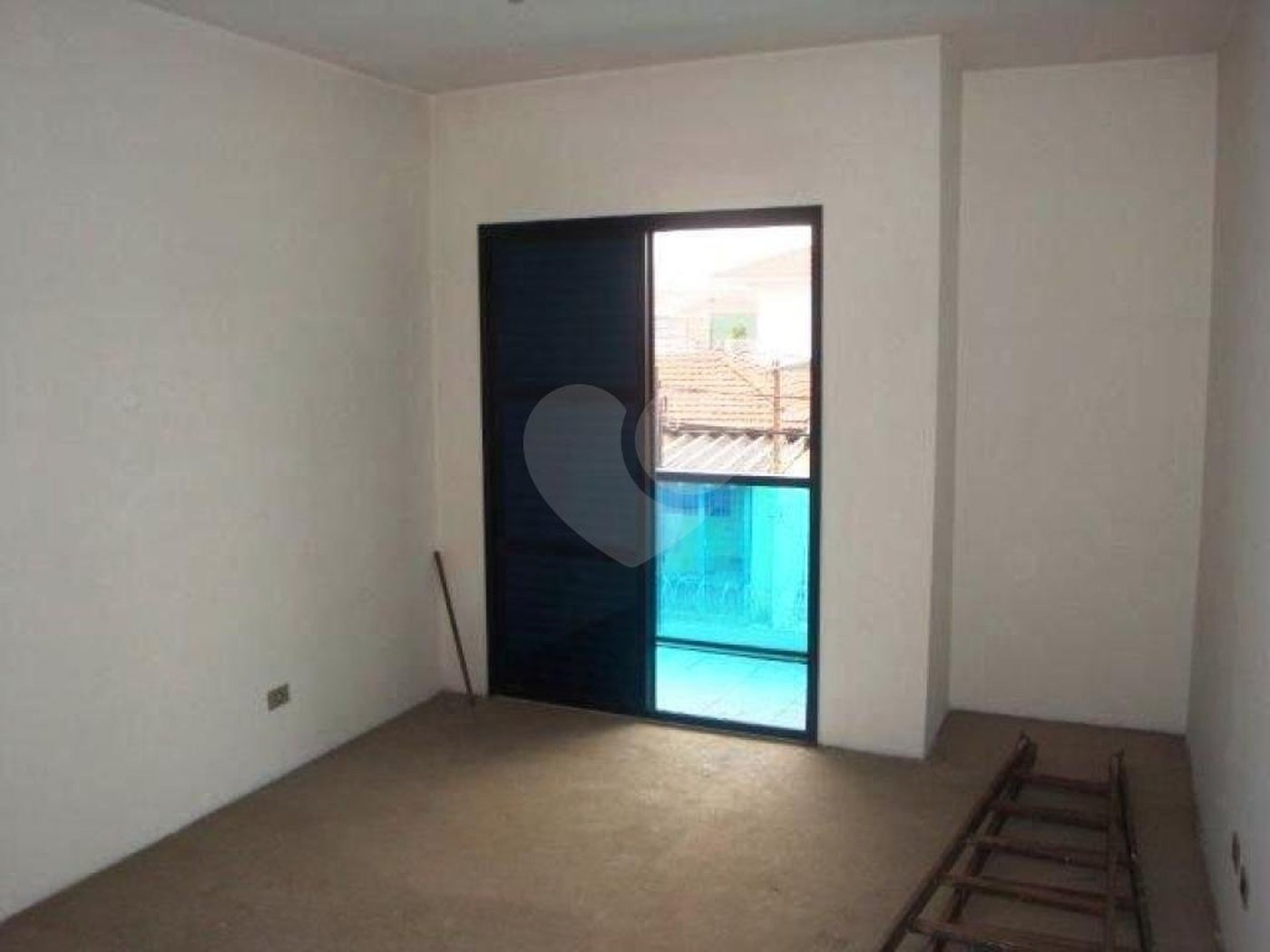 Sobrado à venda com 3 quartos, sendo 1 suíte, em Vila Constança, São Paulo, SP