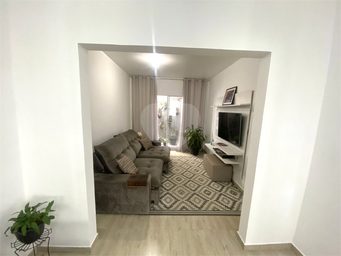 Sobrado à venda com 4 quartos, sendo 1 suíte, em Vila Medeiros, São Paulo, SP