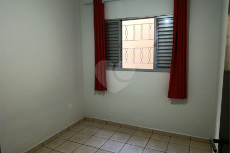 Casa à venda com 4 quartos, sendo 2 suítes,  em Vila Rei, Mogi das Cruzes, SP