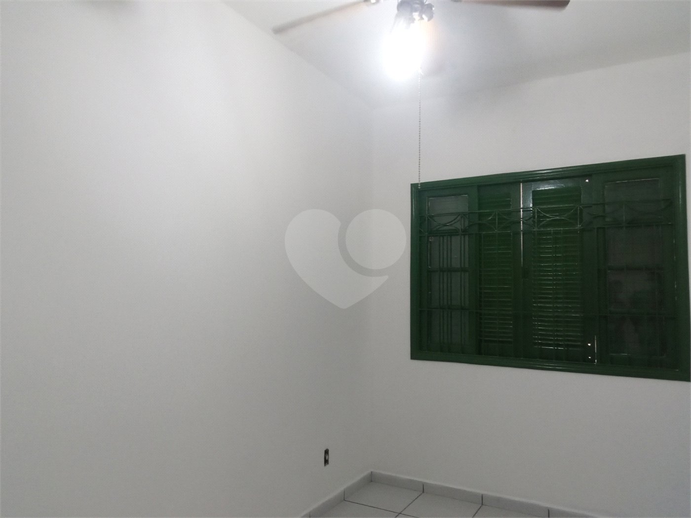Casa Térrea à venda com 3 quartos em Parque Vitória, São Paulo, SP