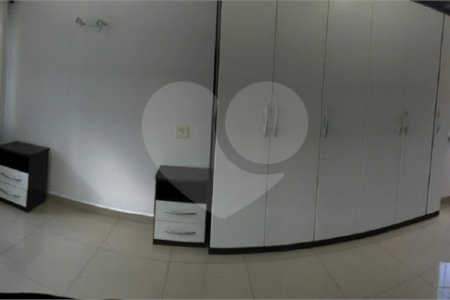 Apartamento à venda com 3 quartos em Jardim Olympia, São Paulo, SP
