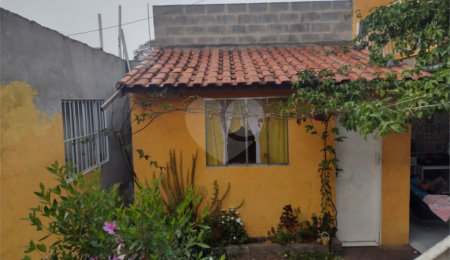 Casa à venda com 2 quartos, sendo 1 suíte,  em Vila São Paulo, Mogi das Cruzes, SP