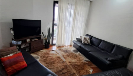 Apartamento à venda com 3 suítes em Sítio São José, Suzano, SP