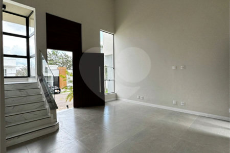 Casa à venda com 3 suítes no condomínio Belvedere I, Votorantim - SP