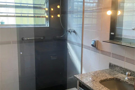 Casa Térrea para alugar com 3 quartos, sendo 1 suíte, em Vila Ipojuca, São Paulo, SP