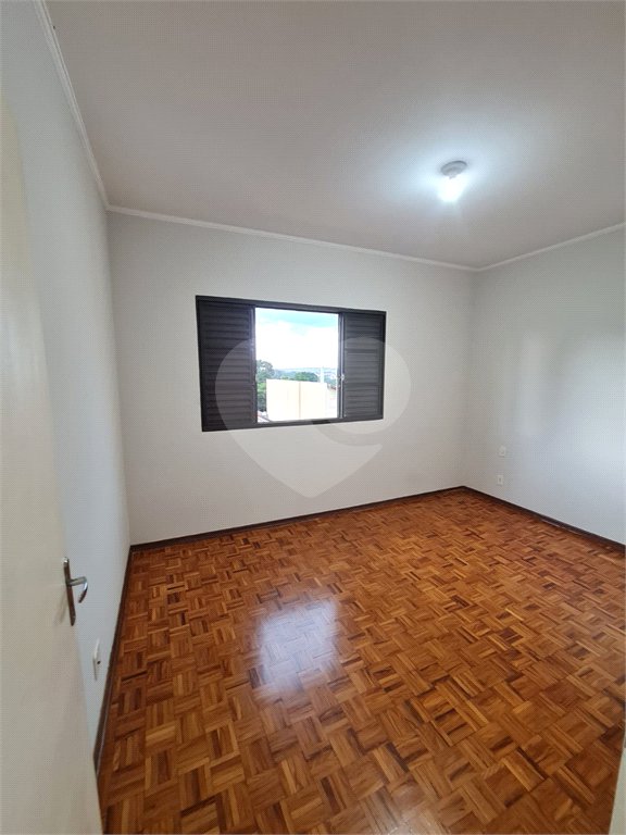 Apartamento à venda de 2 dormitórios no Edifício São José, Araraquara