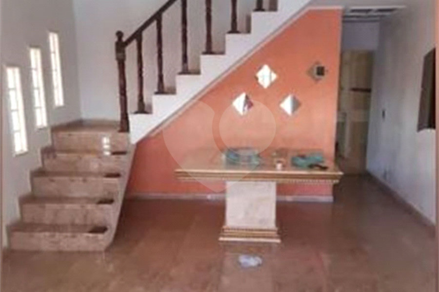 Sobrado à venda com 3 quartos, sendo 1 suíte, em Jaraguá, São Paulo, SP