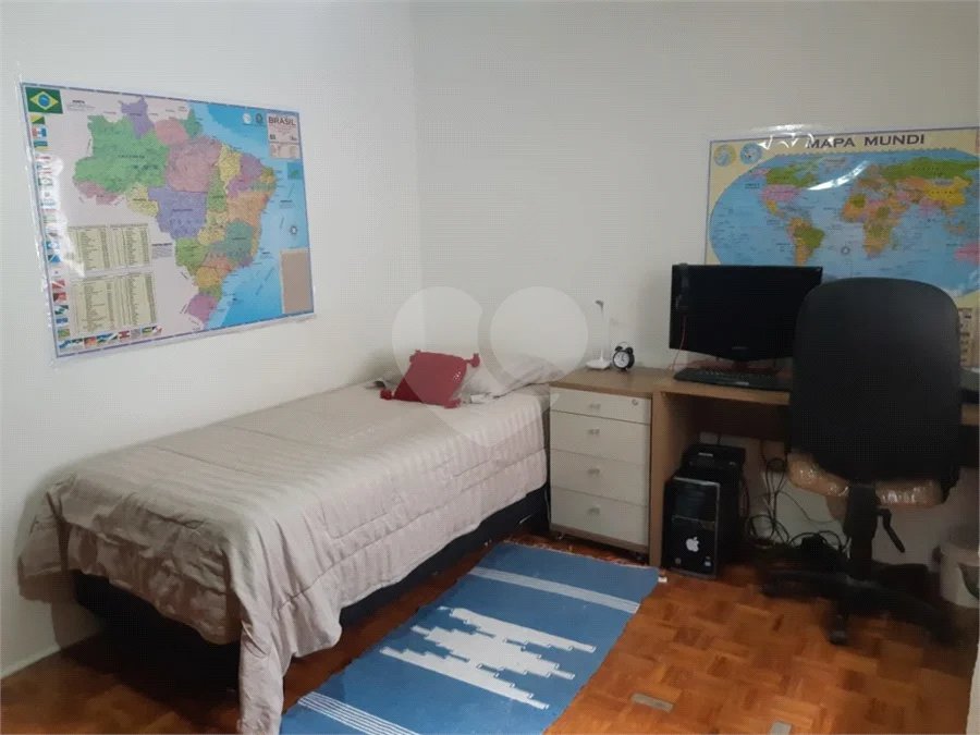Sobrado à venda com 3 quartos, sendo 1 suíte, em Horto, São Paulo, SP