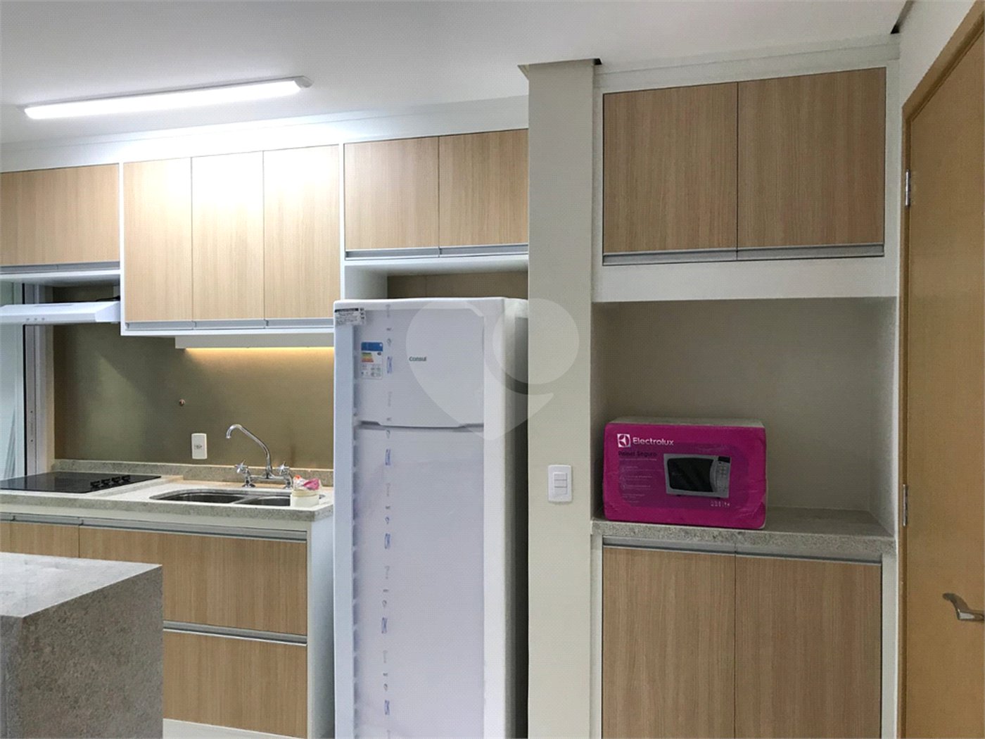 Apartamento à venda com 1 quarto em Empresarial 18 do Forte, Barueri, SP