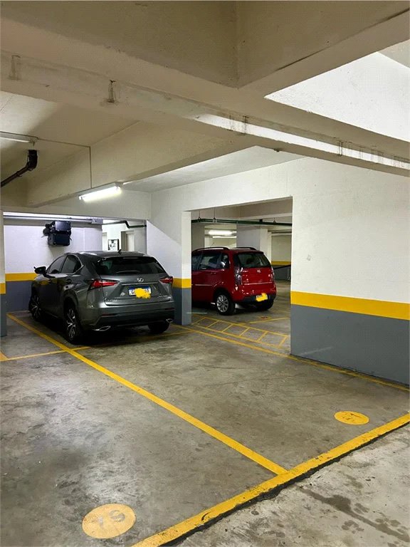 Apartamento à venda com 2 quartos, sendo 1 suíte,  em Vila Romana, São Paulo, SP