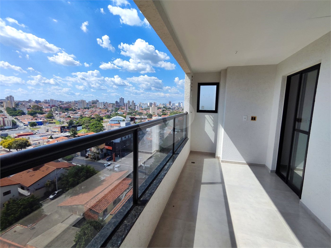 Apartamento à venda com 2 quartos, sendo 1 suíte, em Jardim América, Sorocaba, SP