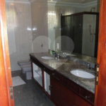 Apartamento à venda com 4 suítes em Real Parque, São Paulo, SP