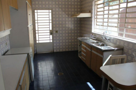 Casa Térrea à venda ou para alugar com 6 suítes em Vila Tramontano, São Paulo, SP